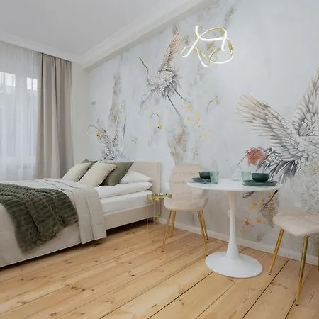 Elegant Grojecka In By Renters * Warsaw