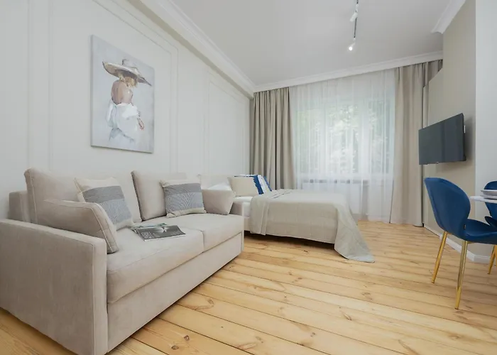 Apartament Elegant Grójecka In By Renters Warszawa
