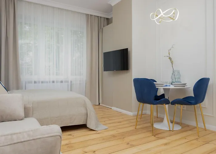 Elegant Grójecka In By Renters Apartament Warszawa